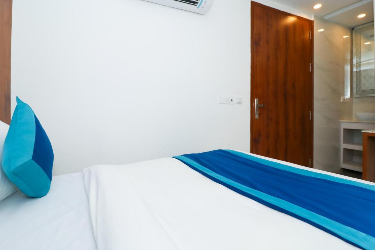 Hotel View - A Boutique Hotel New Delhi Extérieur photo